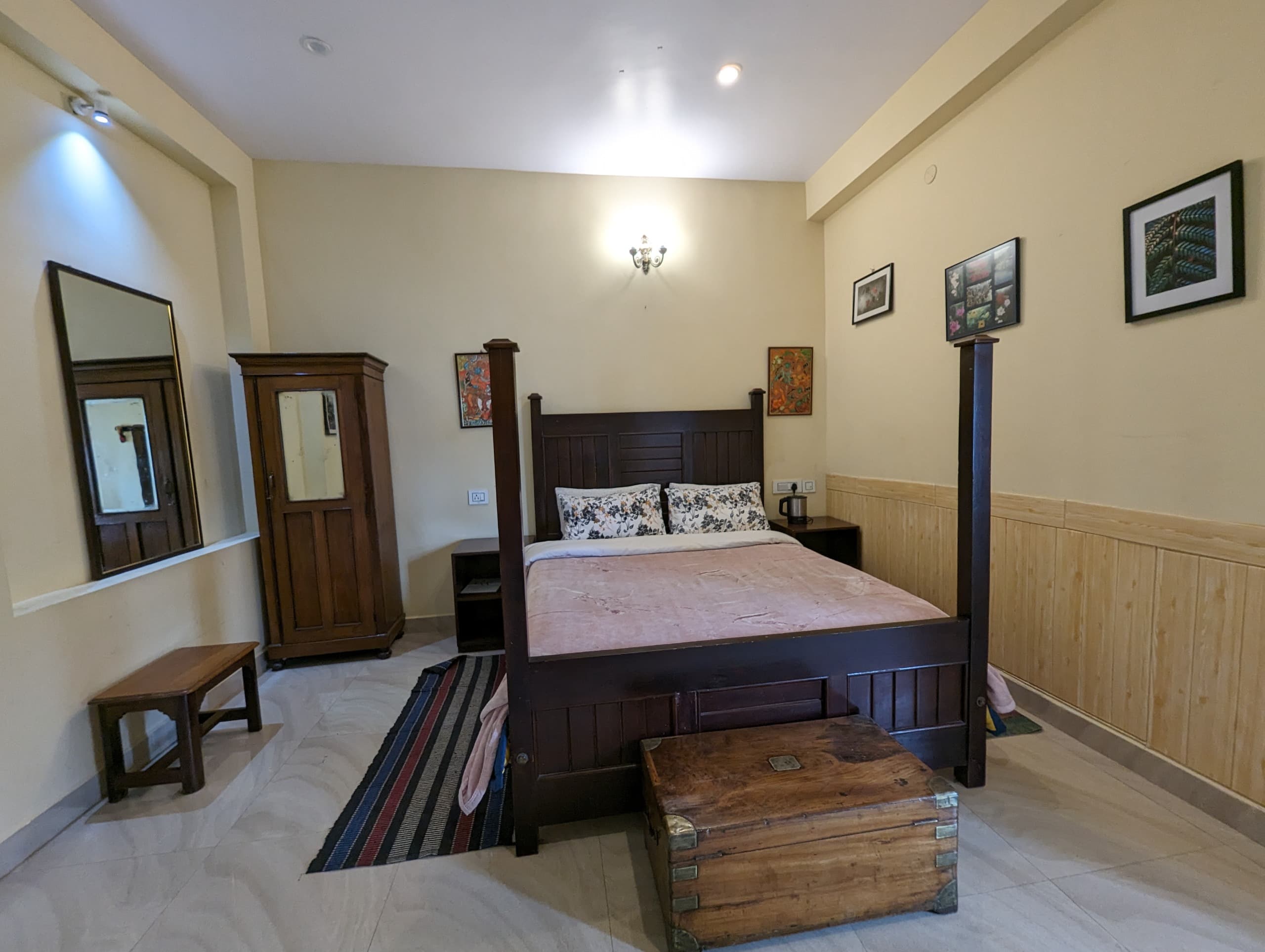 Kerala Queen Room - Image 1