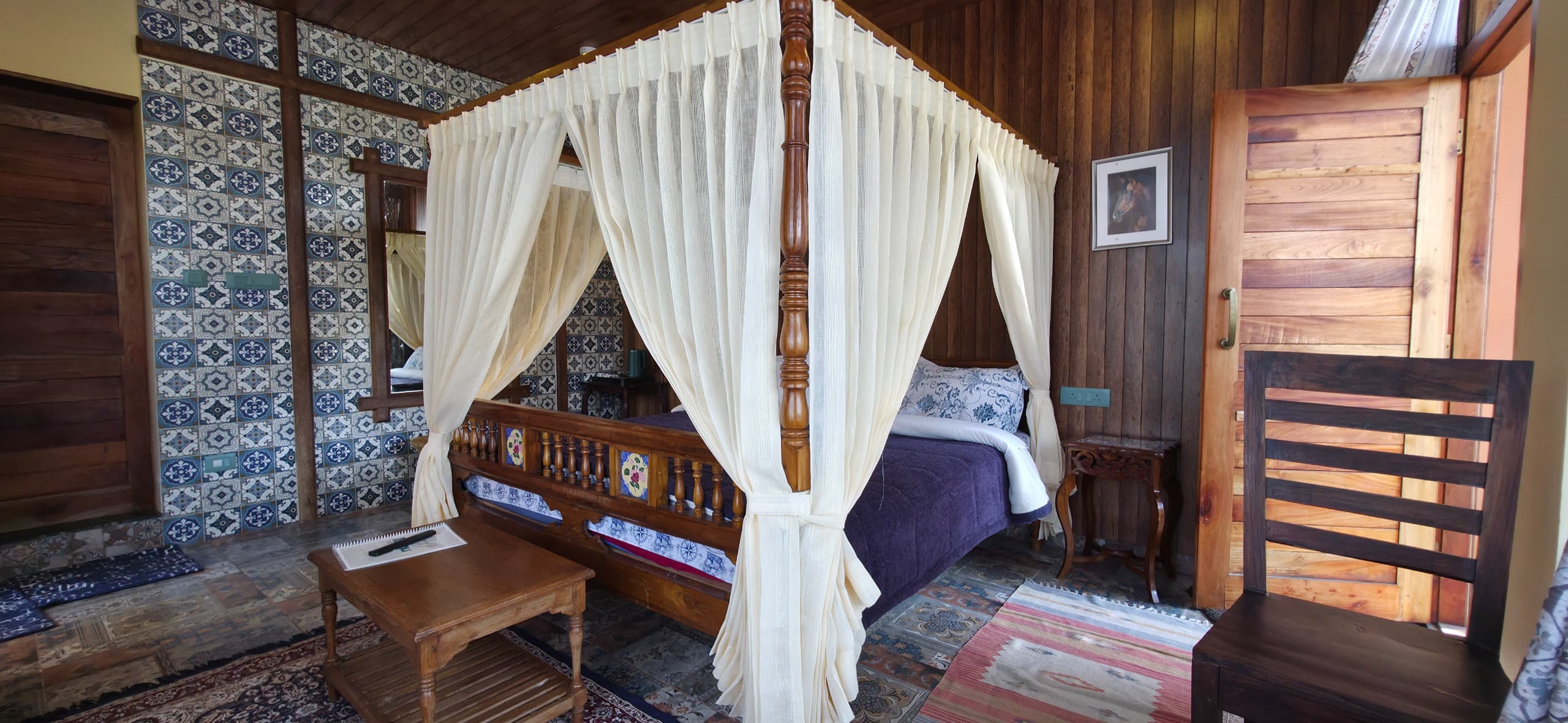Relaxing Balcony Sit-Out - Moroccan Room Photo 12