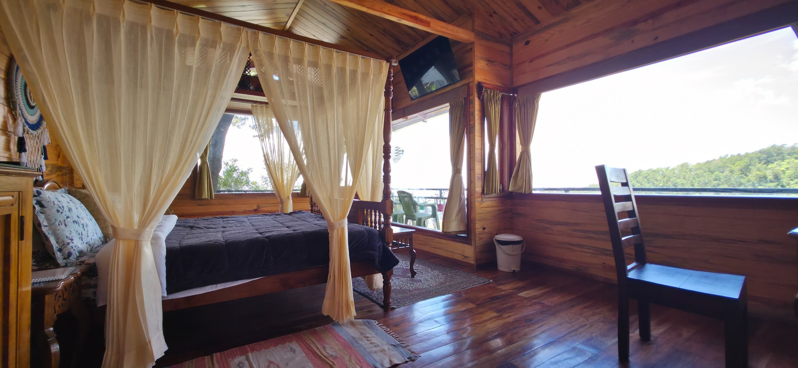 The Treehouse - Image 2