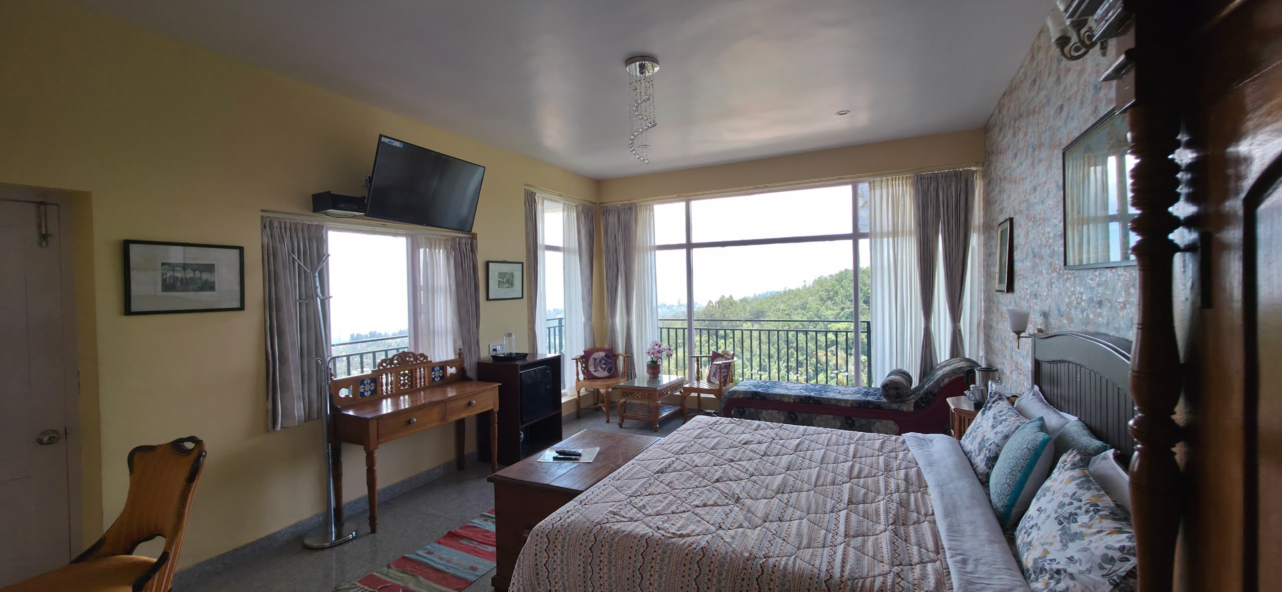 Sunrise Room - Image 2