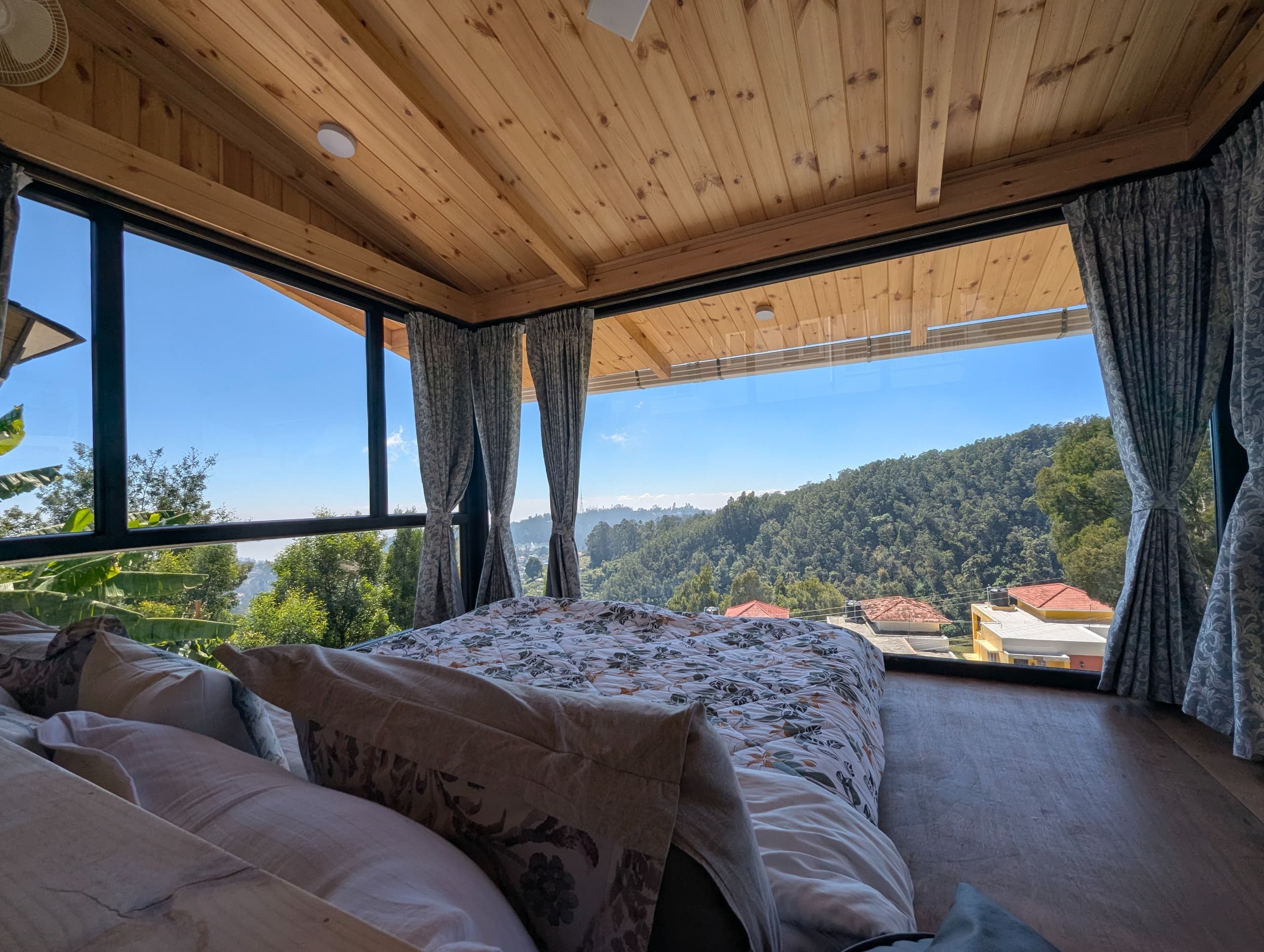 The Alpine Woodhouse - Image 6