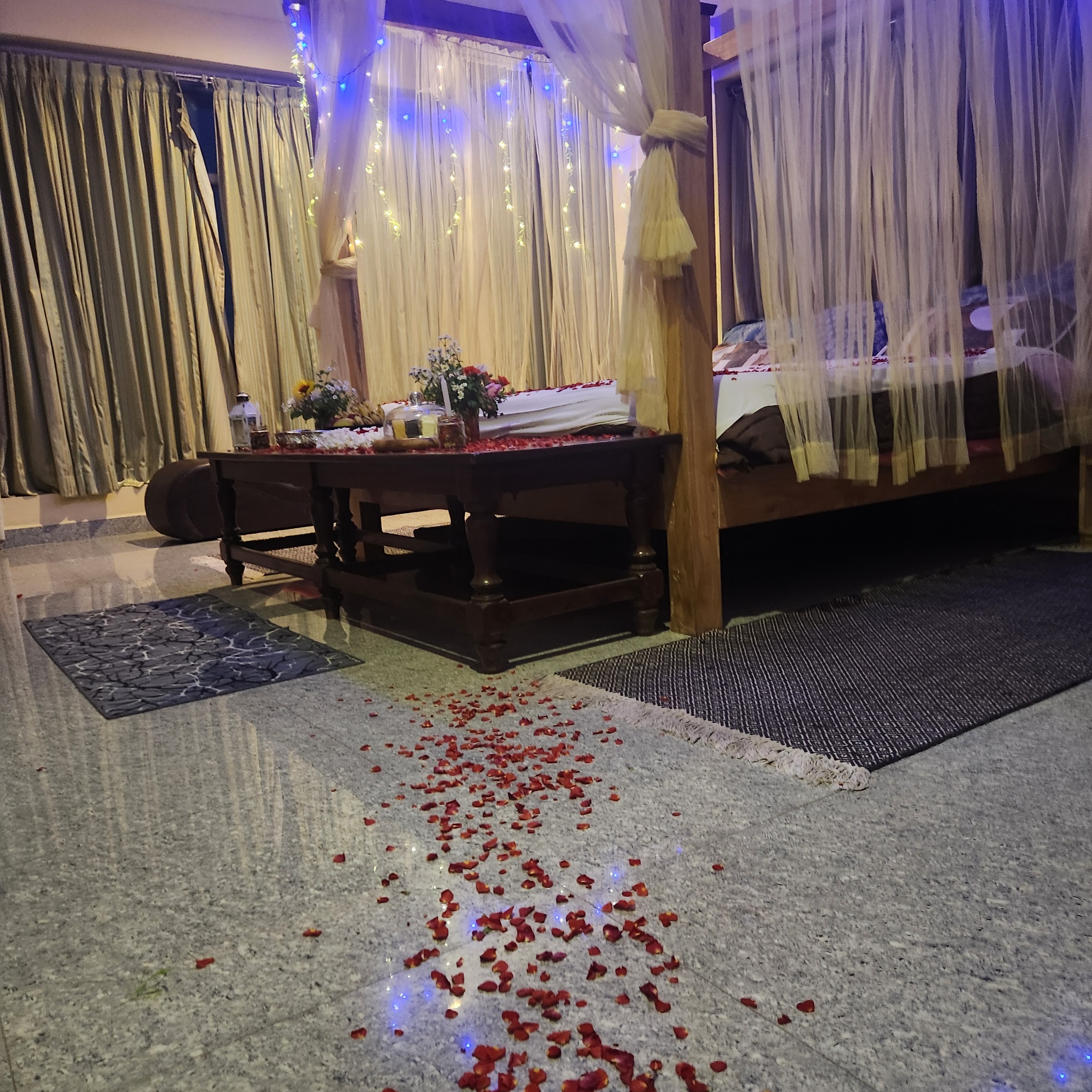 Romantic Honeymoon Candlelight & Rose Petal Setup - Cloudwalks®